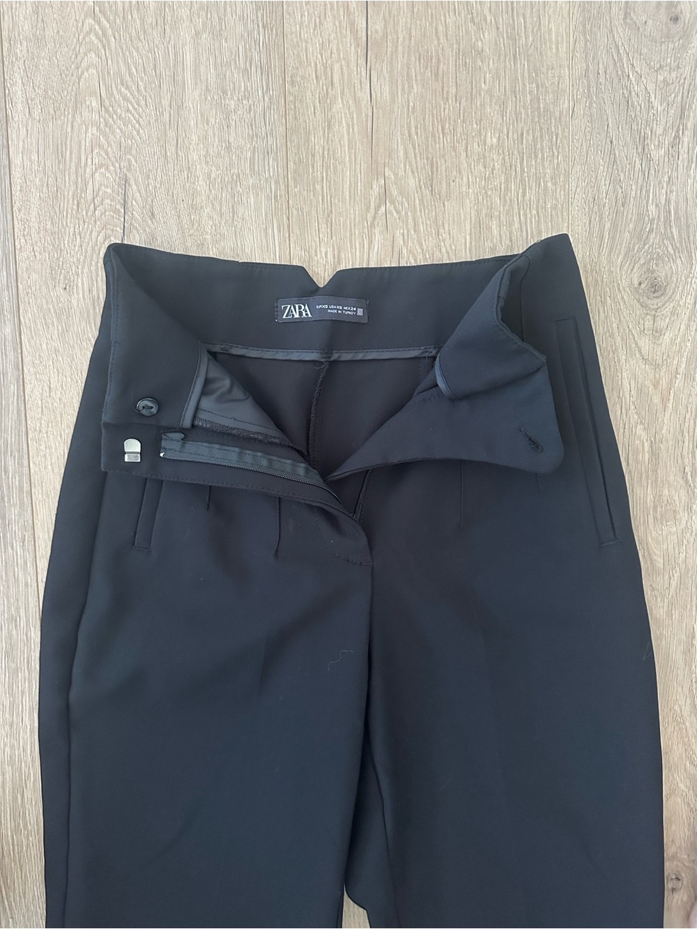 Zara Black Slim Dress Trousers - Picture 4 of 6